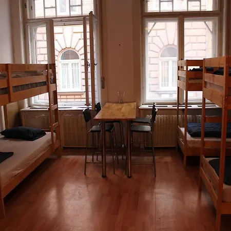 Ciao Hostel *